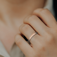 HORN0702 - Rose Gold - Model