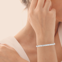 HOBN0060 - White Gold - Model
