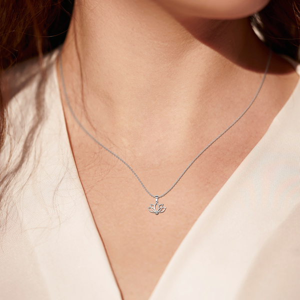 HOPN0071 - White Gold - Model