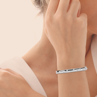 HOBN0063 - White Gold - Model