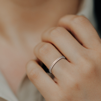 HORN0429 - Rose Gold - Model